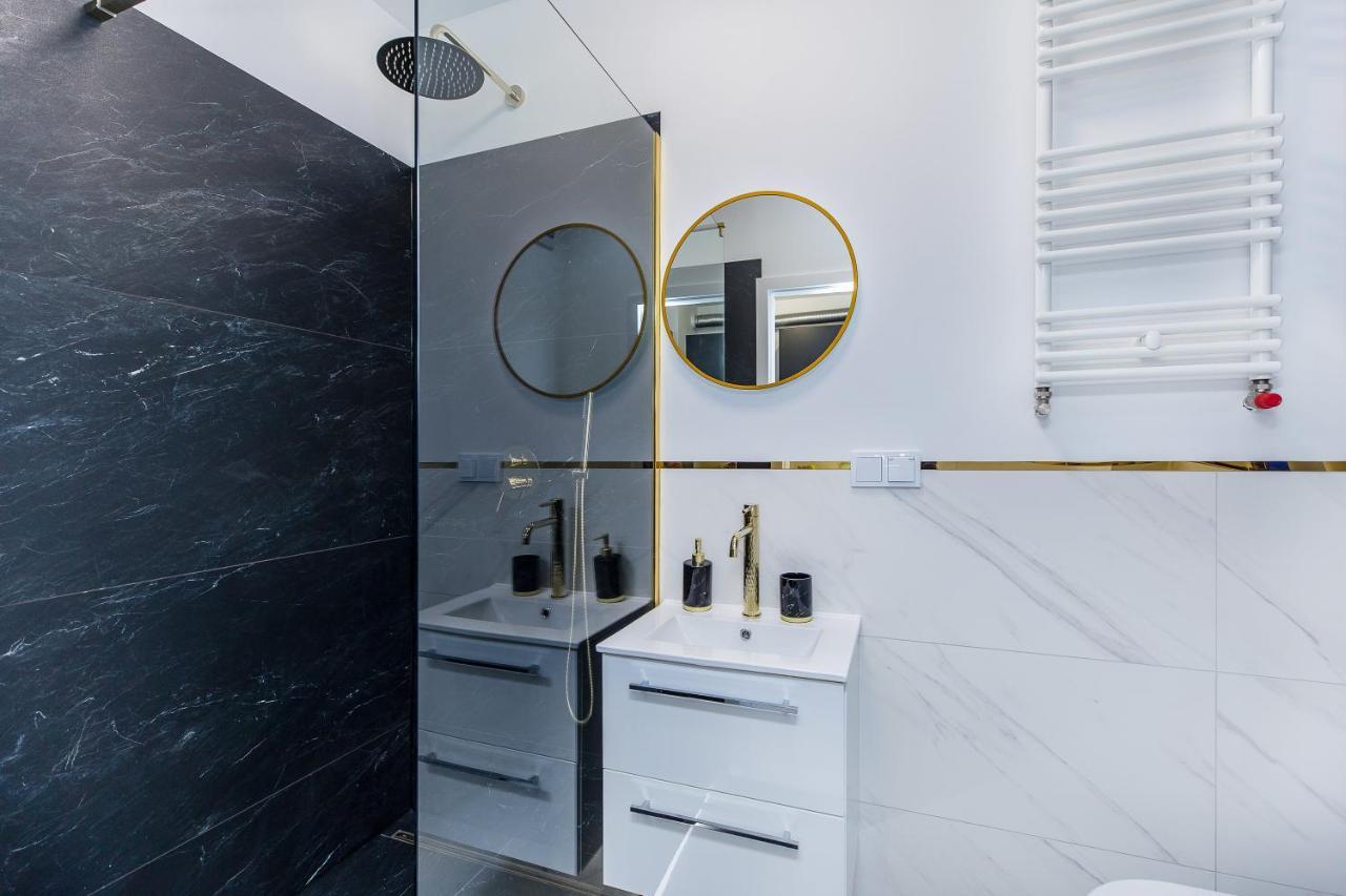 Cloud9 - Barska 69 Apartment Krakow Ngoại thất bức ảnh